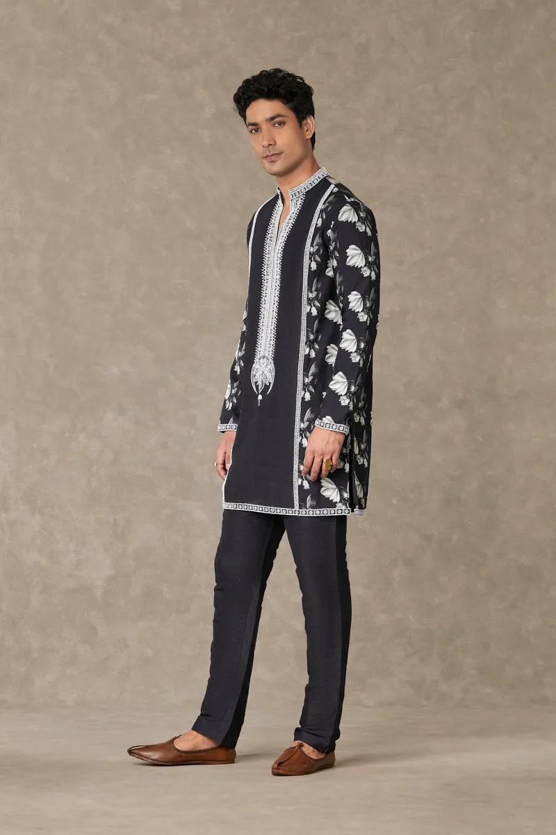 Black Chaand Kurta Set