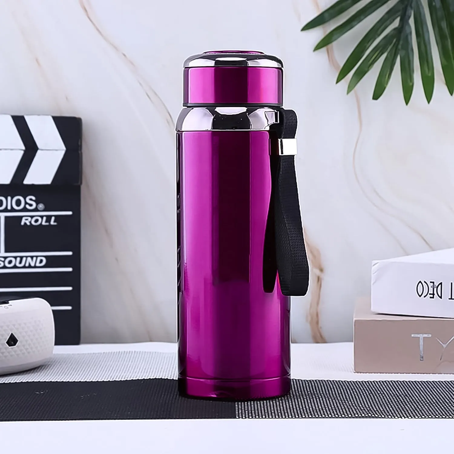 Double Walled Insulated Hot and Cold Water / Tea / Coffee Thermal Bottles (600 ML / Mix Color)