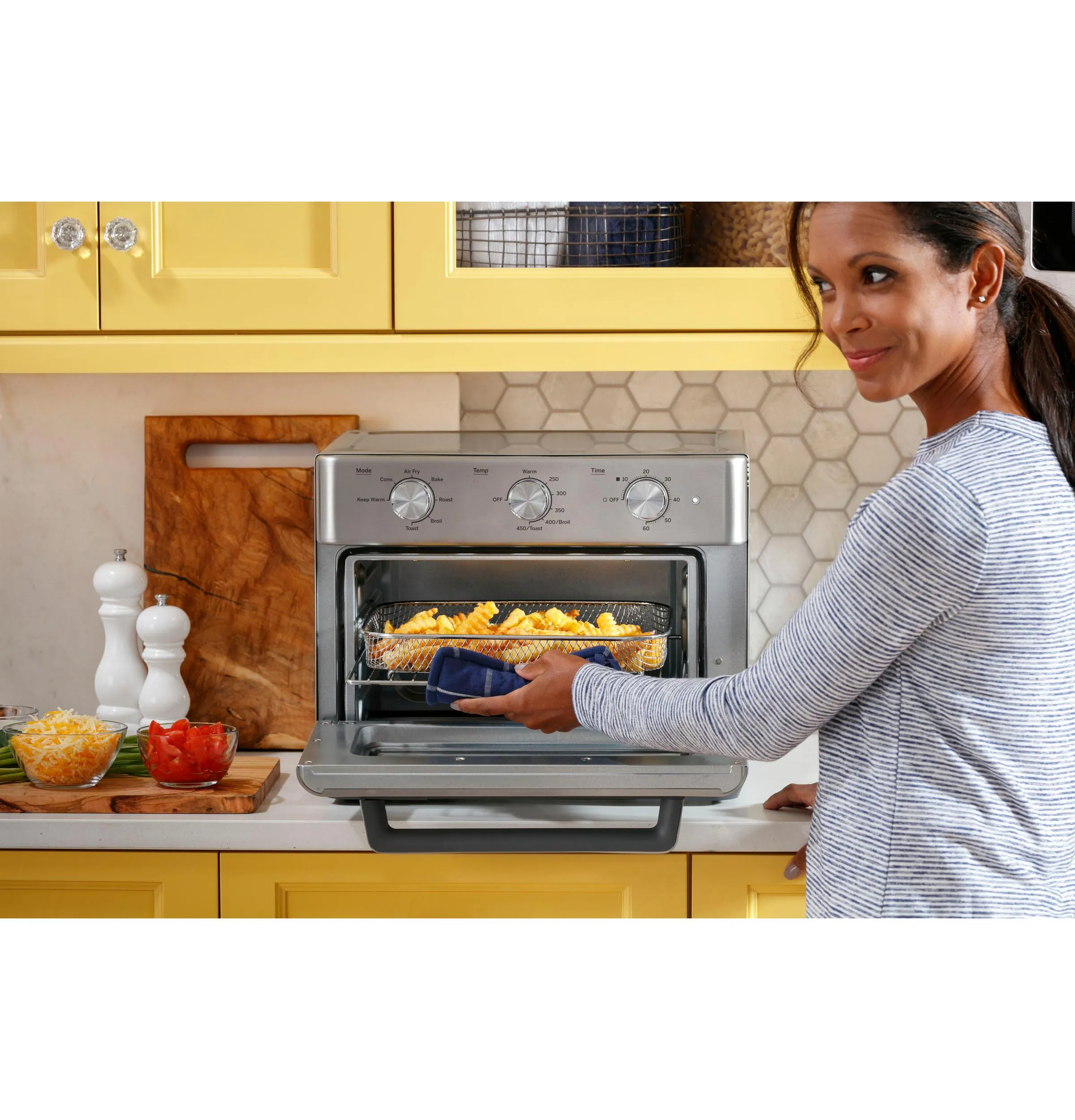 GE Mechanical Air Fry 7-in-1 Toaster Oven