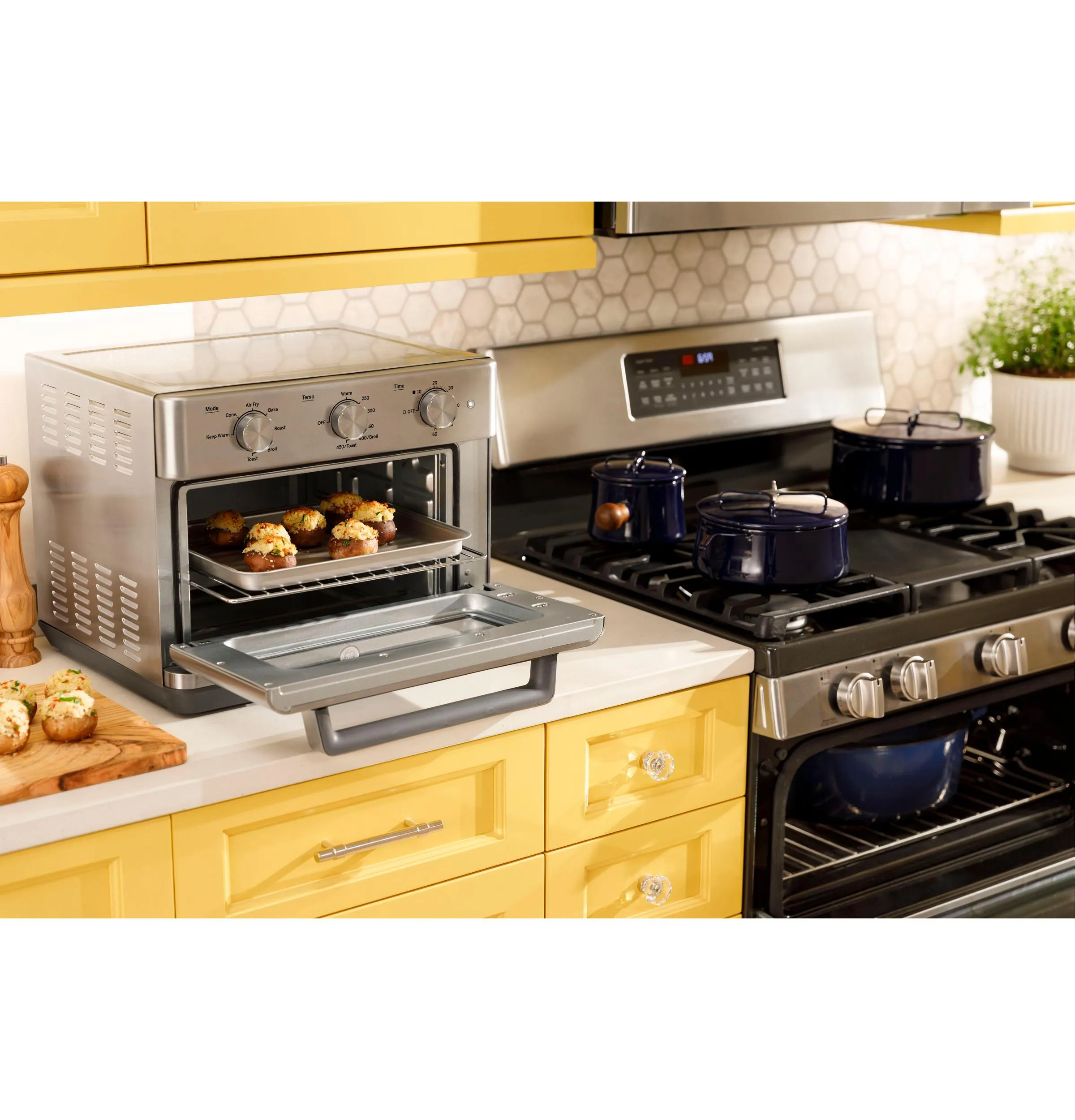 GE Mechanical Air Fry 7-in-1 Toaster Oven