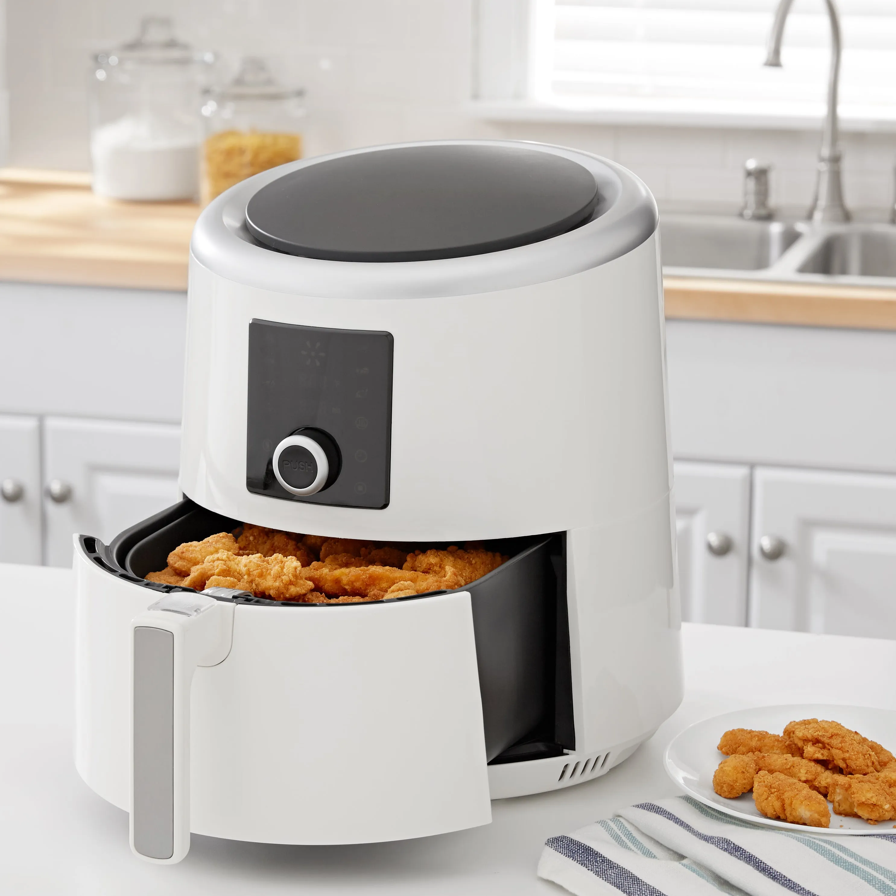 La Gourmet 6-Qt. Digital Air Fryer and Convection Oven, WhiteLa Gourmet 6-Qt. Digital Air Fryer and Convection Oven, White