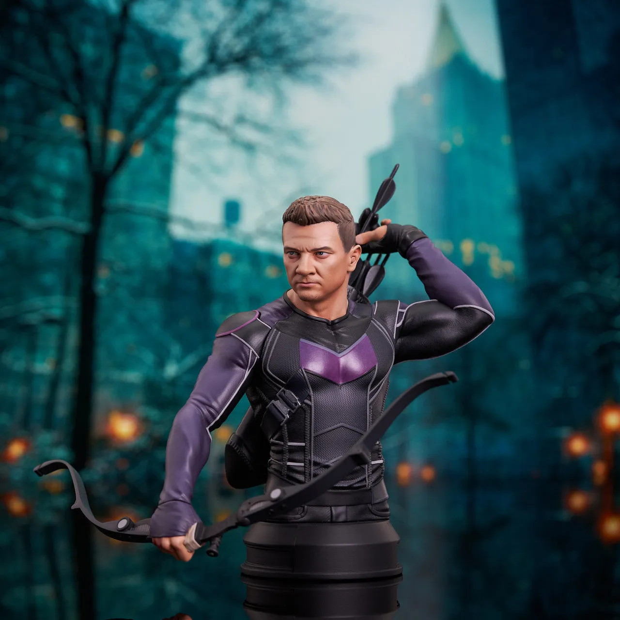 Marvel Hawkeye 1:6 Scale Mini-Bust by Diamond Gallery