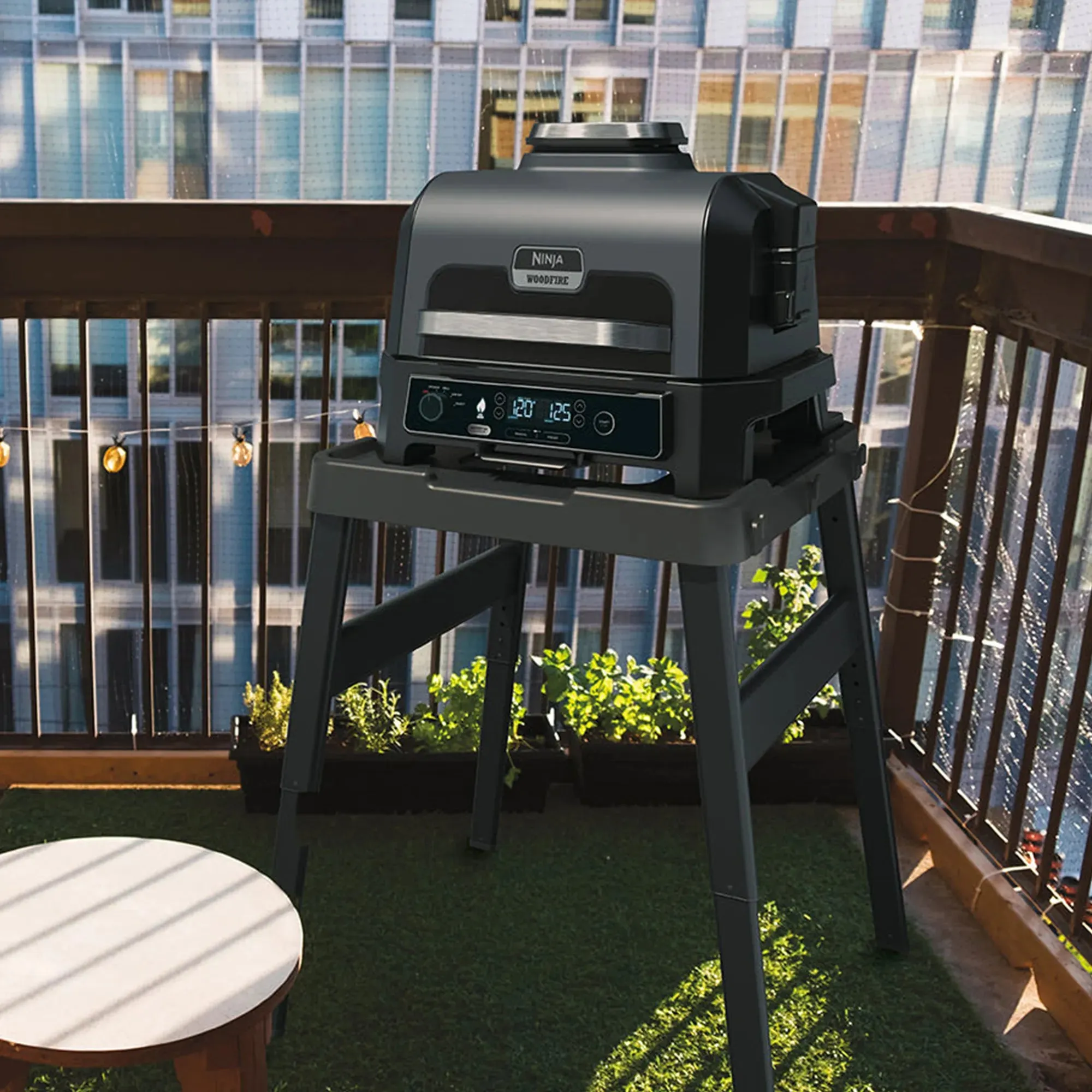 Ninja Woodfire Pro XL Outdoor Electric BBQ Grill & Smoker