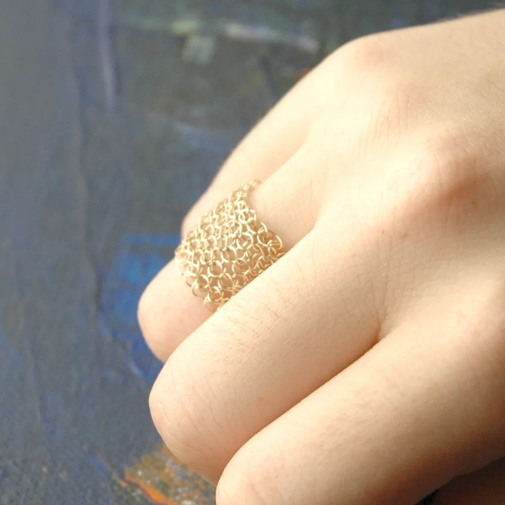 Wire crochet band ring VIDEO and PDF pattern - Learn how to crochet a ring